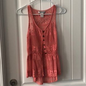 Tank top from buckle